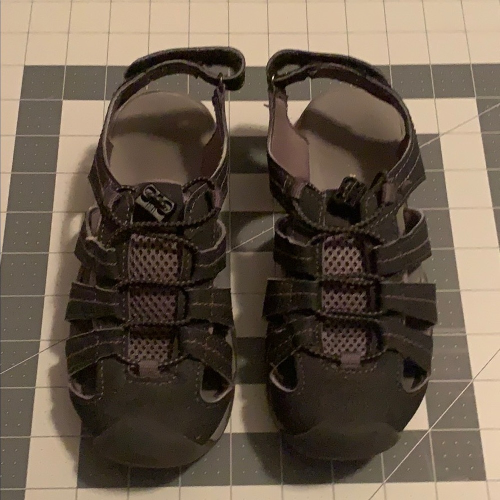 Kids Eddie Bauer sandals